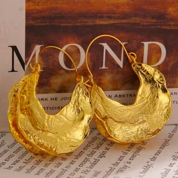 Zara Gold Crescent Hoop Earrings - Picture 6 of 8